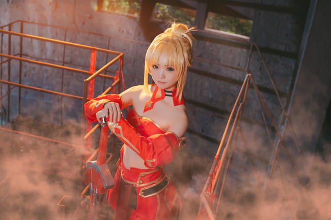 【莫德雷德】请问，你就是我的master嘛