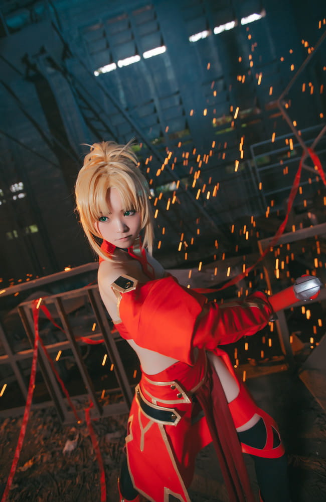 【莫德雷德】请问，你就是我的master嘛