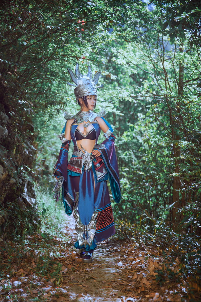 剑侠情缘网络版叁  五毒成女 cosplay图片