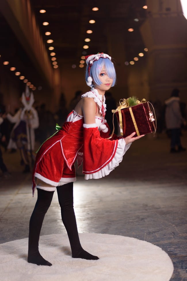 圣诞快乐，我把蕾姆送给你当礼物