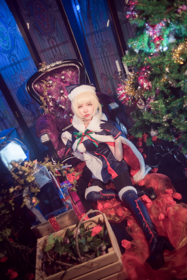 《fate/grand order》阿尔托莉雅·潘德拉贡 圣诞快乐