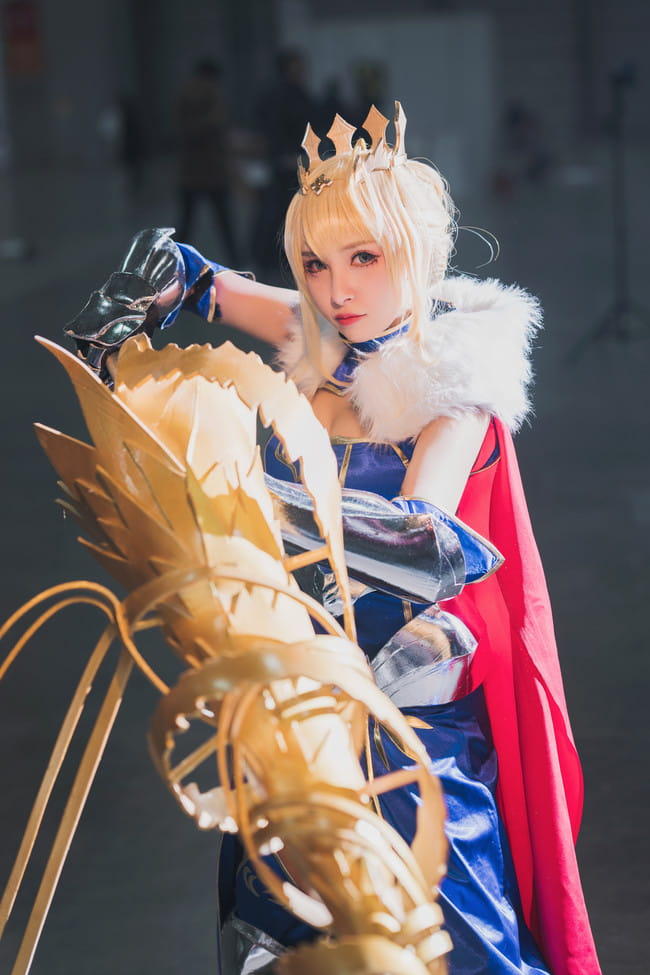 Fate/Grand Order 阿尔托莉亚•潘德拉贡 cosplay图片