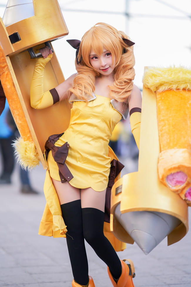 碧蓝航线 试作型金布里 cosplay图片