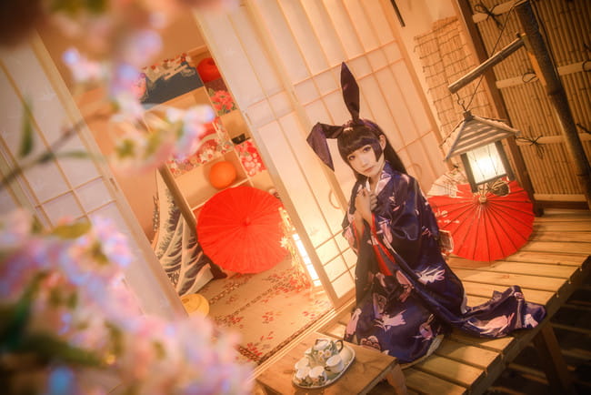 做黑猫的男友吧，会有很多好处的