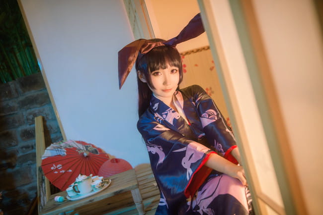 做黑猫的男友吧，会有很多好处的