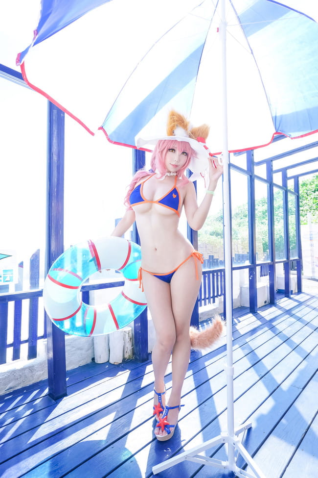 Fate/Grand Order 玉藻前泳装 cosplay图片(1)