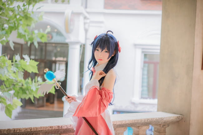 线上游戏的老婆不可能是女生? =玉置亚子