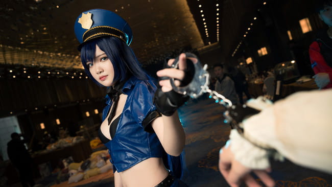 英雄联盟 女警狙击