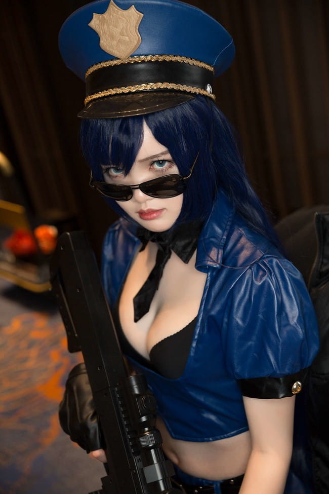 英雄联盟 女警狙击