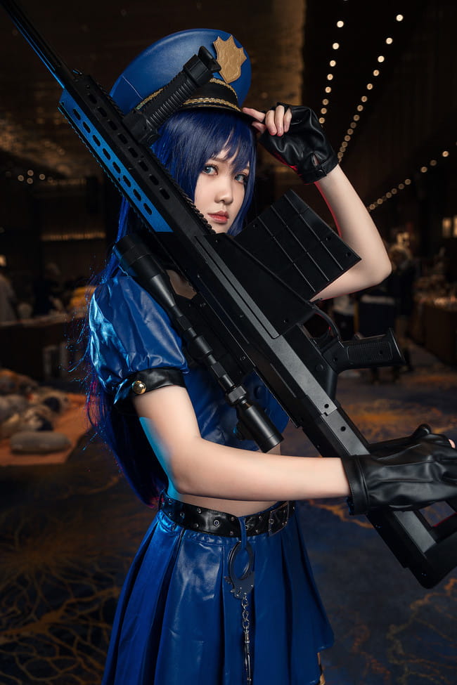 英雄联盟 女警狙击