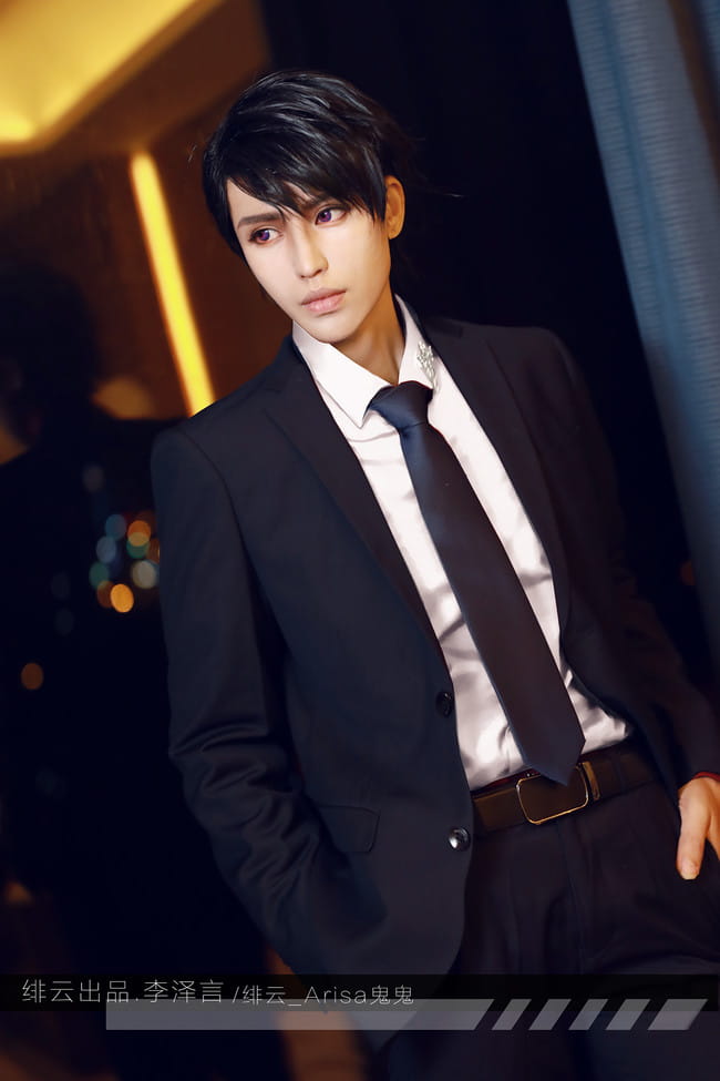 恋与制作人 你的时间属于我 李言泽cosplay