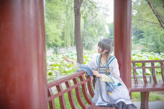 VOCALOID 洛天依 芷汀兰 cosplay