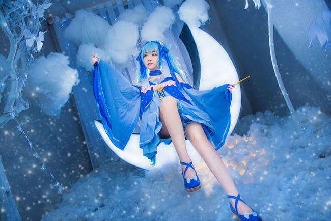 初音未来 星与雪的公主 cosplay