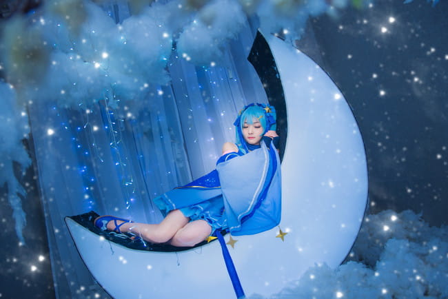 初音未来 星与雪的公主 cosplay