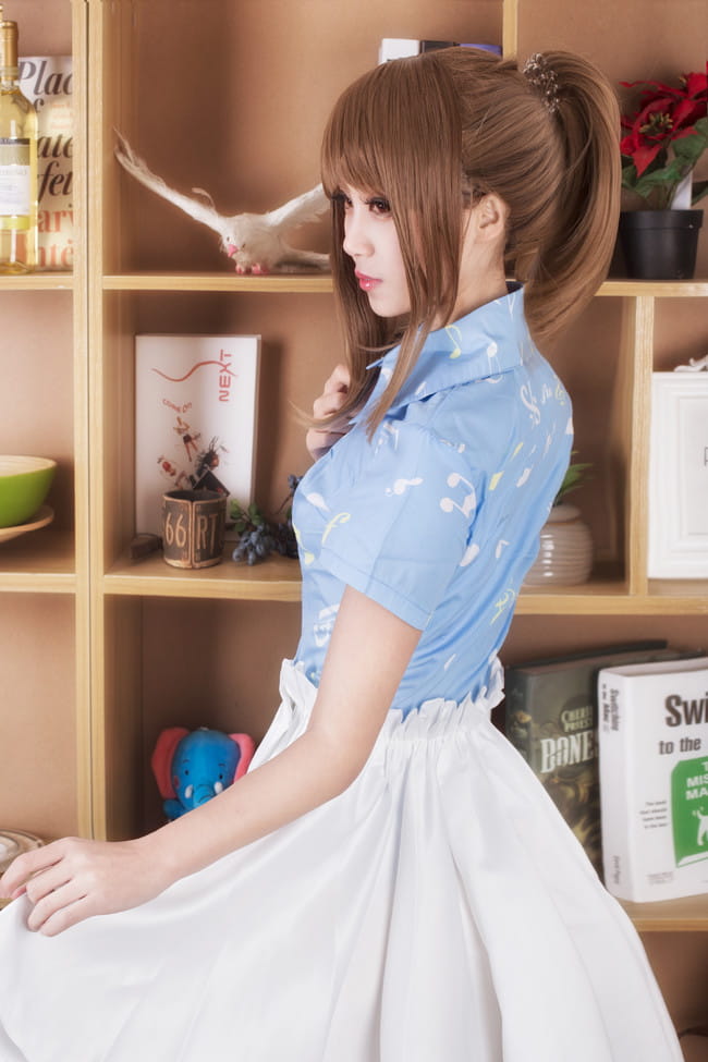 恋与制作人-----白起卡女主