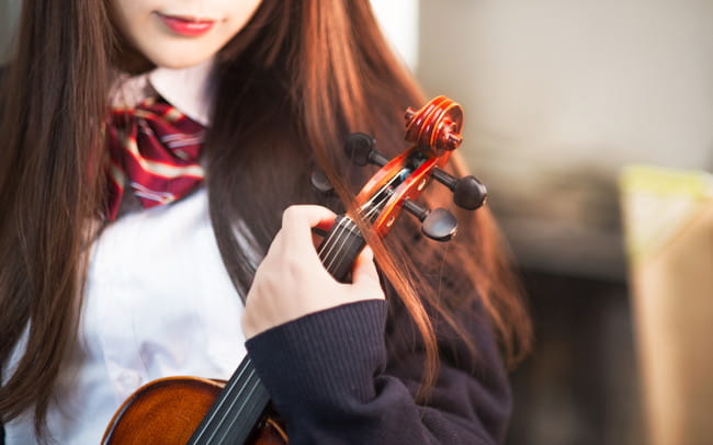 对过往遗忘的彻底性 犹如迪诺的小提琴 cosplay