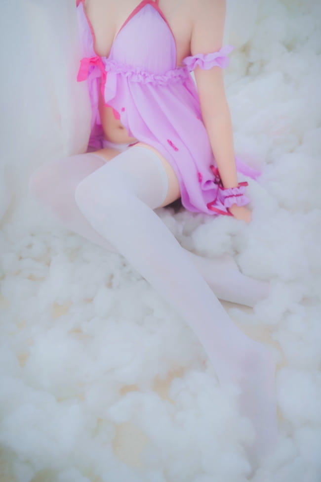 路人女主的养成方法 加藤惠睡衣 cosplay