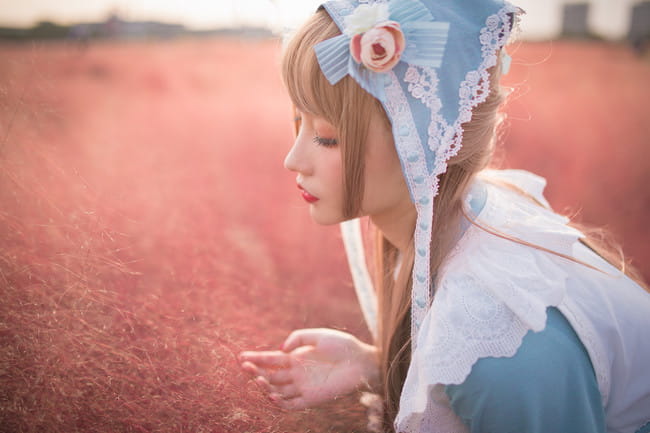 Lolita 那一季的花田 与少女的腼腆 cosplay