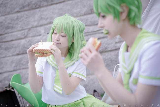 旅行青蛙 蛙boy 蛙girl cosplay