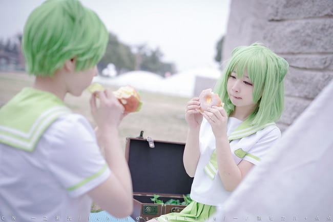 旅行青蛙 蛙boy 蛙girl cosplay