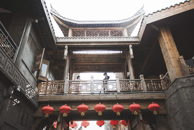 姻缘呢，上天安排的最大嘛~