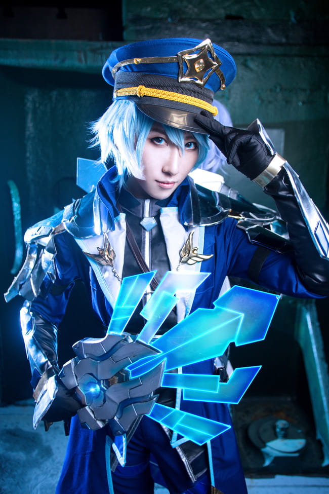 王者荣耀 诸葛亮 两只小亮亮你选哪个呀 cosplay