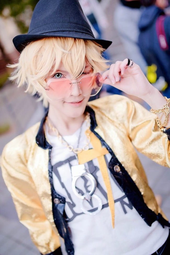 恋与制作人 周棋洛 cosplay