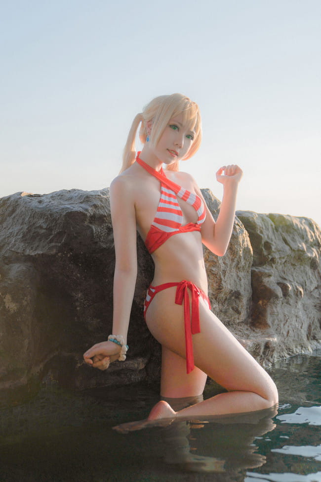 Fate/Grand Order 尼禄泳装cosplay