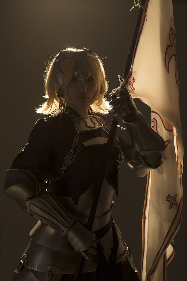 我原本就不喜欢争斗，但也不是畏惧浴血的胆小鬼。