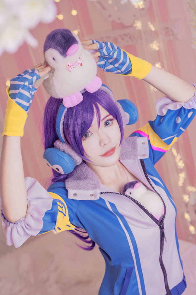 你是想要和我玩，还是想要和我的企鹅玩呢？