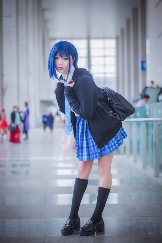 《DARLING in the FRANXX》莓 cos场照