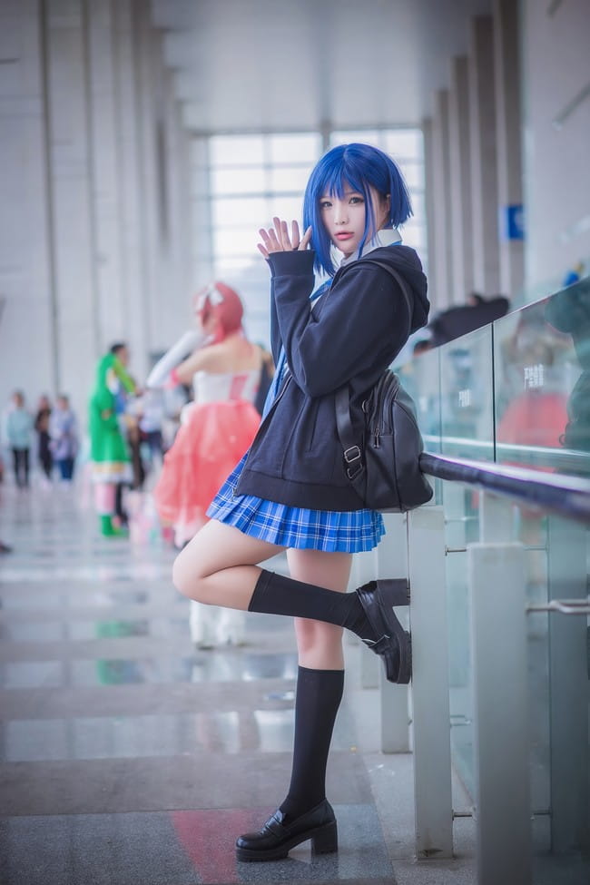 《DARLING in the FRANXX》莓 cos场照