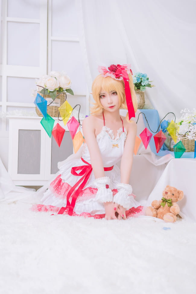 东方project 芙兰朵露·斯卡雷特 cosplay