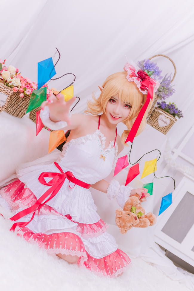 东方project 芙兰朵露·斯卡雷特 cosplay