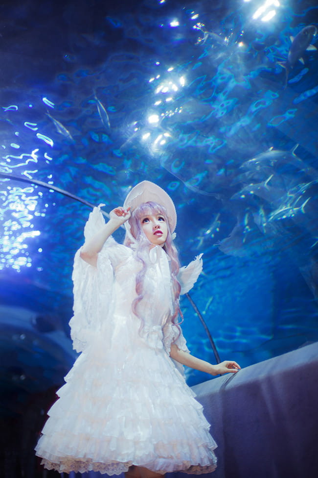 堕入深海的天使 少女写真集(1)