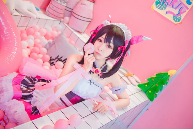 妮可情人节女仆