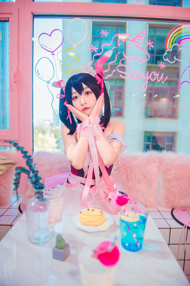 妮可情人节女仆