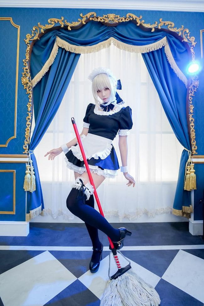 Fate 阿尔托利亚 女仆 cosplay