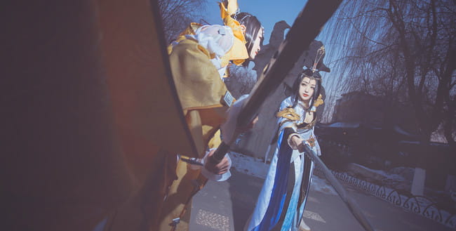 剑侠情缘网络版叁 雪河藏剑成女&秦风纯阳成女 cosplay图片(1)