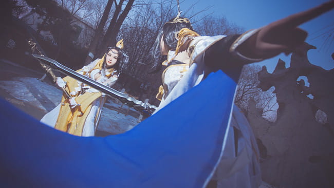 剑侠情缘网络版叁 雪河藏剑成女&秦风纯阳成女 cosplay图片(1)