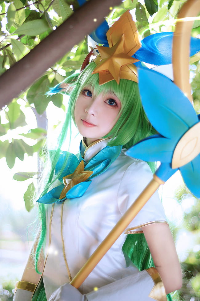 英雄联盟 仙灵女巫璐璐 cosplay图片