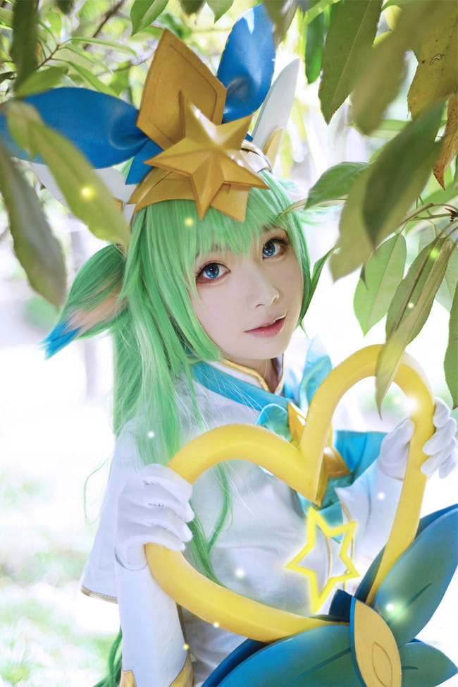 英雄联盟 仙灵女巫璐璐 cosplay图片