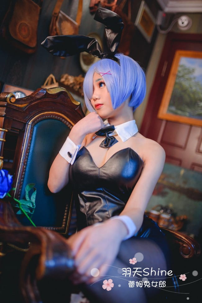 蕾姆兔女郎黑丝 cosplay