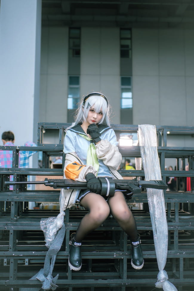 少女前线 黑丝御姐 cosplay
