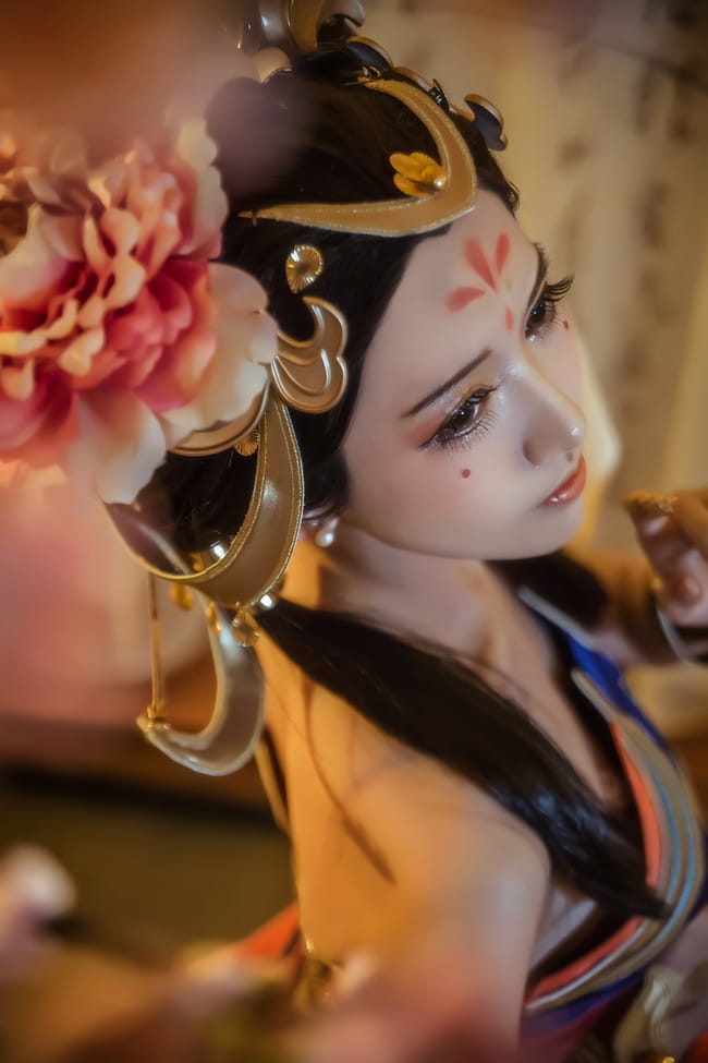 春江花月照人生无穷 弦音流转听山河入梦