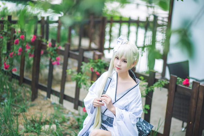 神户园花开烂漫 可惜我那天去遇到下雨 缘之空 穹妹 cosplay
