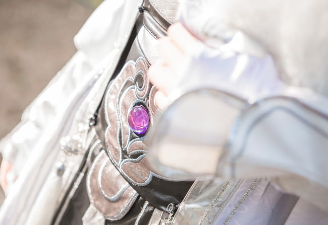 不昧本来，太虚明月流辉过