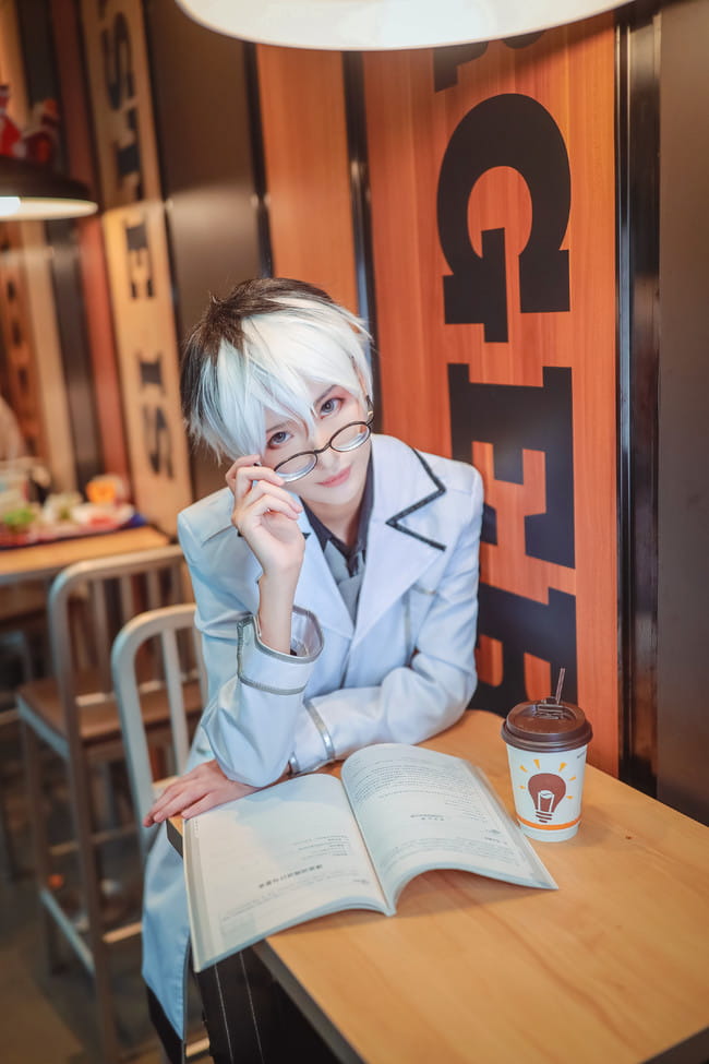 就算是消失也没有关系 请给我守护的力量 金木研 cosplay