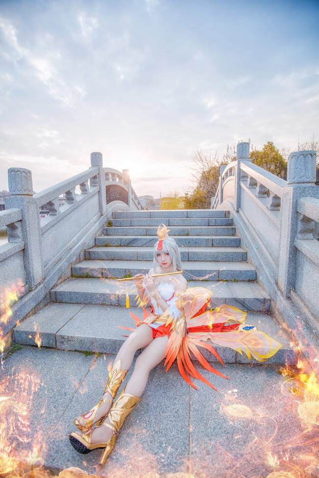 身作彩凤双飞翼，心有灵犀一点通