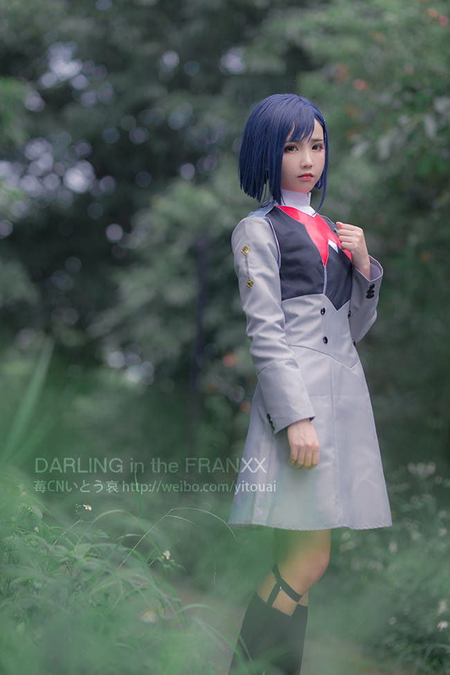DARLING in the FRANXX 莓cos正片